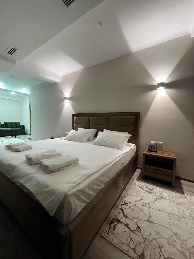 Hotel Nova Bishkek Exterior photo